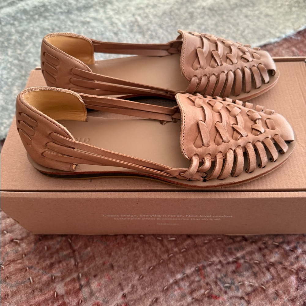Brand new Nisolo leather sandals.
